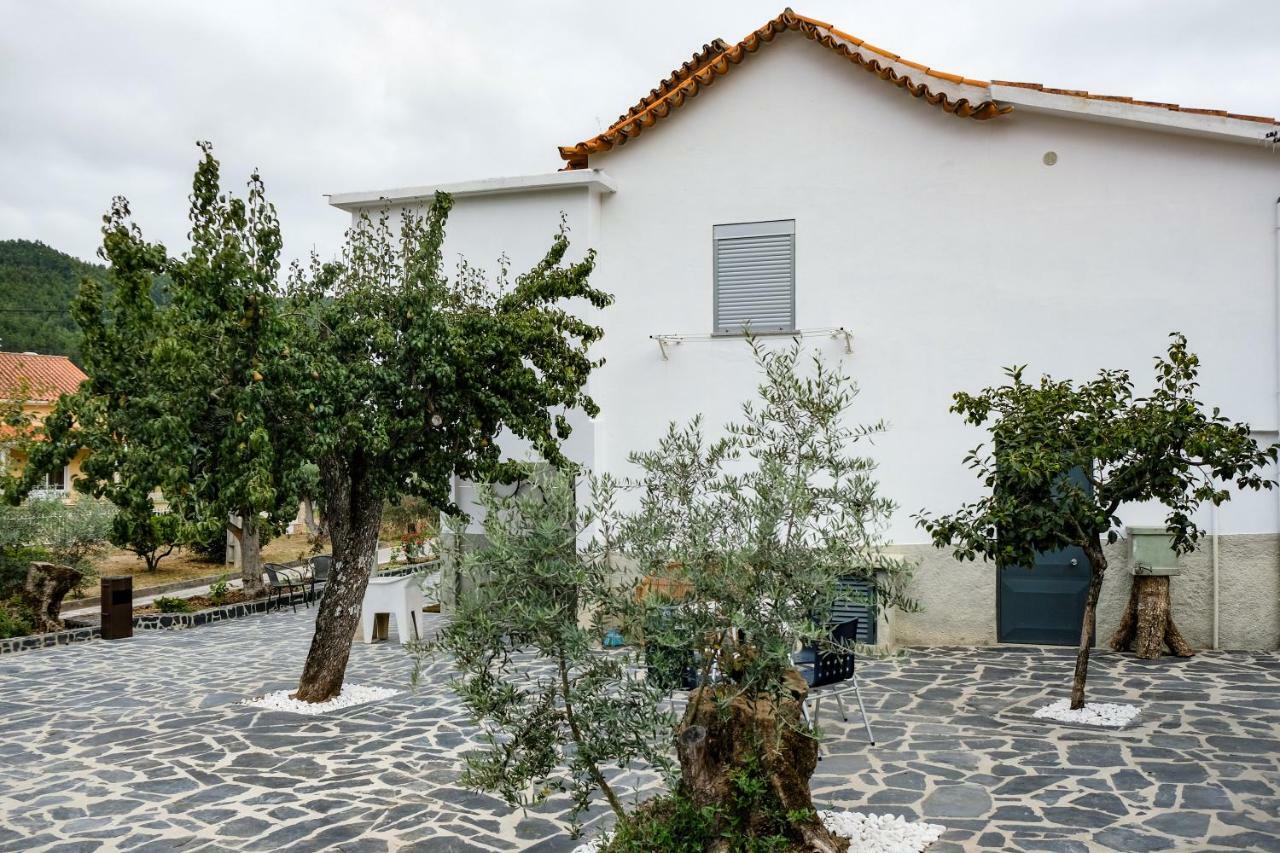 Casa Do Ferreiro Villa Gois Exterior photo